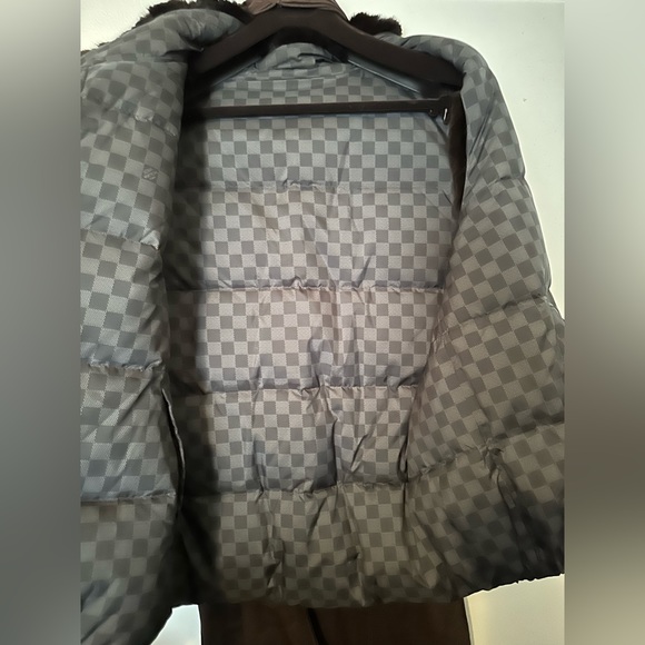 Louis Vuitton Damier Graphite Rabbit Fur Reversible Vest - Picture 6 of 15